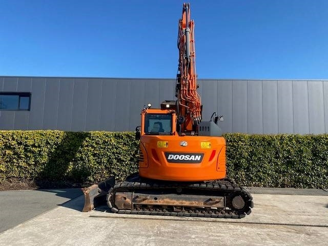 Doosan DX140 LCR-5 - Excavadora de cadenas: foto 2 Doosan DX140 LCR-5 - Excavadora de cadenas: foto 2