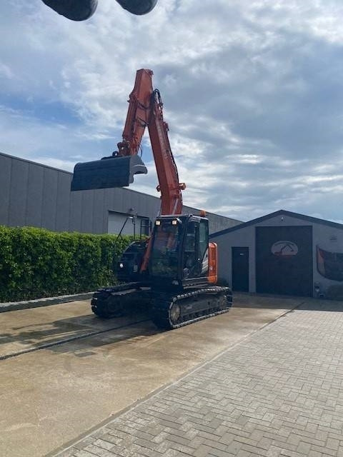 Hitachi ZX 135 US-6 - Excavadora de cadenas: foto 5 Hitachi ZX 135 US-6 - Excavadora de cadenas: foto 5