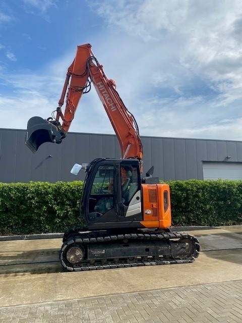 Hitachi ZX 135 US-6 - Excavadora de cadenas: foto 4 Hitachi ZX 135 US-6 - Excavadora de cadenas: foto 4
