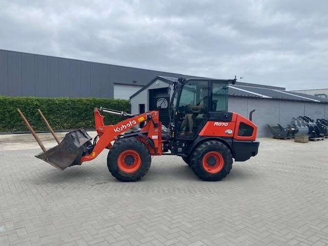 Kubota R 070 - Cargadora de ruedas: foto 2 Kubota R 070 - Cargadora de ruedas: foto 2