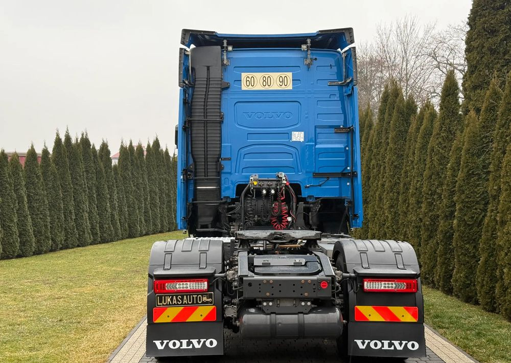 Volvo FH 500 HYDRAULIKA - Cabeza tractora: foto 5 Volvo FH 500 HYDRAULIKA - Cabeza tractora: foto 5