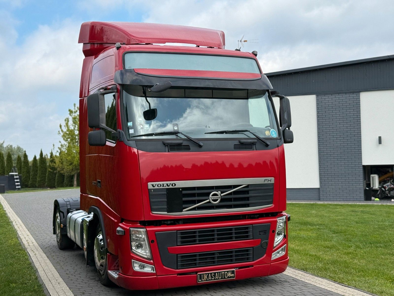 Volvo FH 500 LOW DECK LOW KMS - Cabeza tractora: foto 3 Volvo FH 500 LOW DECK LOW KMS - Cabeza tractora: foto 3