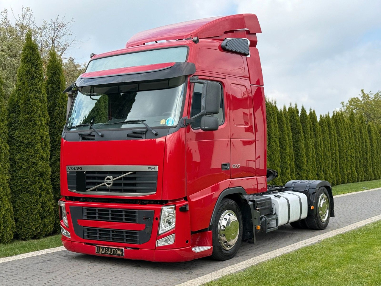 Volvo FH 500 LOW DECK LOW KMS - Cabeza tractora: foto 1 Volvo FH 500 LOW DECK LOW KMS - Cabeza tractora: foto 1
