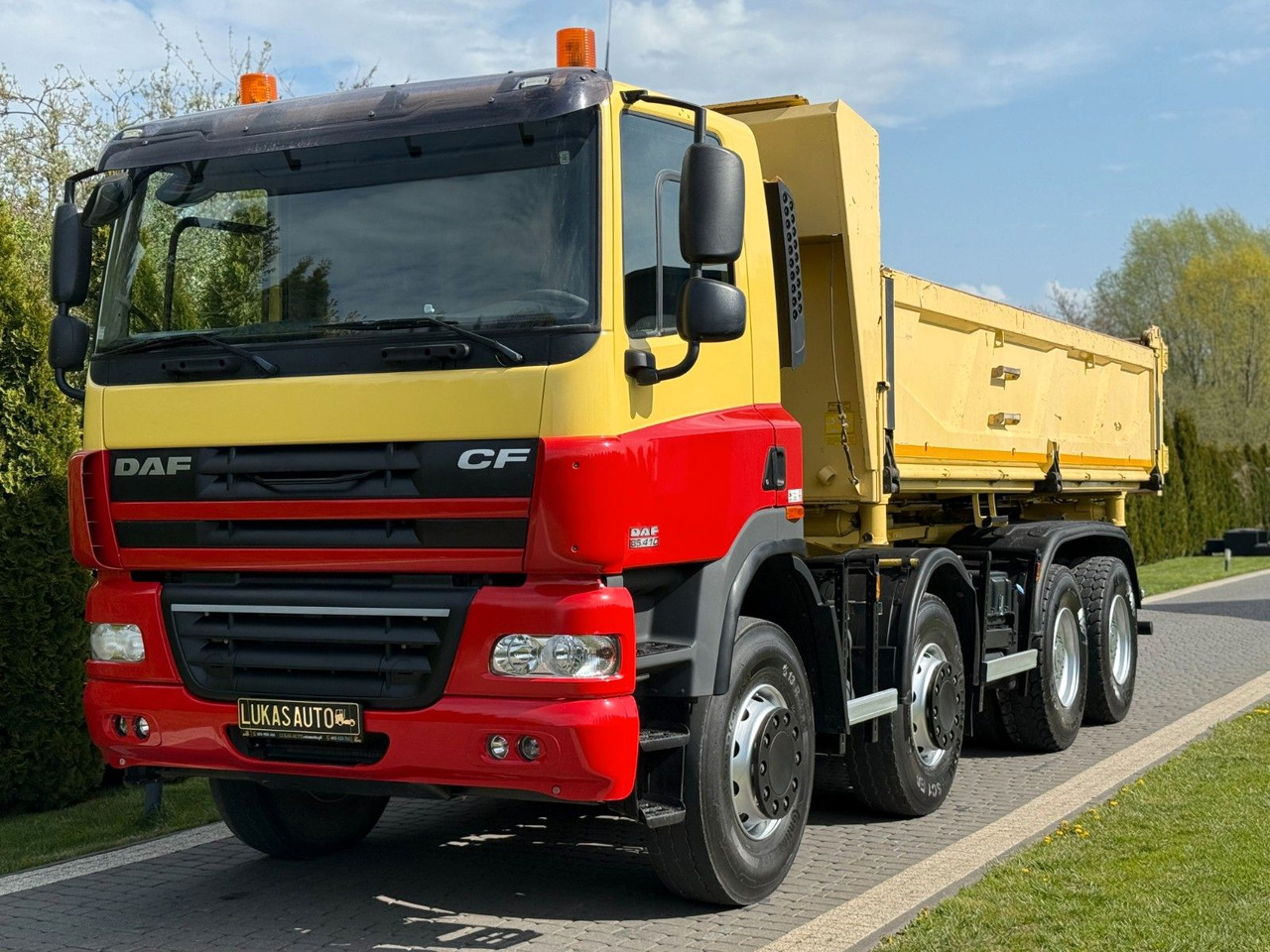 DAF CF 85.410 TIPPER HYDROBOARD - Camión volquete: foto 4 DAF CF 85.410 TIPPER HYDROBOARD - Camión volquete: foto 4