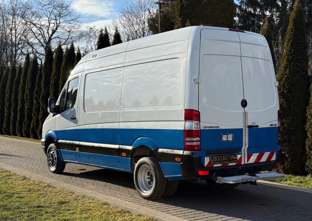 Mercedes-Benz SPRINTER 516 3,5 T MANUAL - Furgón: foto 4 Mercedes-Benz SPRINTER 516 3,5 T MANUAL - Furgón: foto 4
