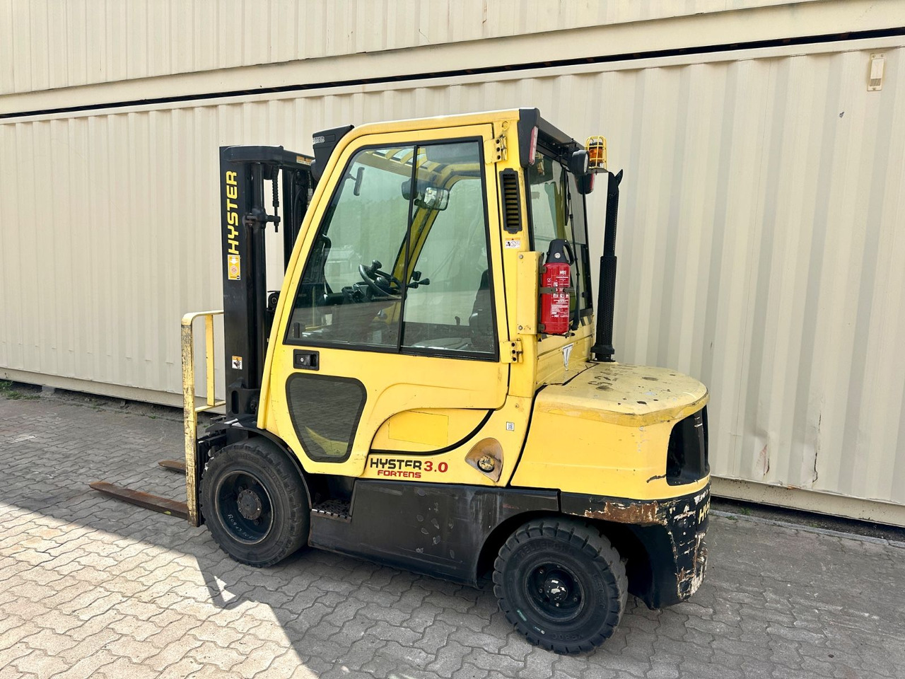 Hyster H3.0FT / Diesel / Triplex / Ex Armee - Carretilla elevadora diésel: foto 3 Hyster H3.0FT / Diesel / Triplex / Ex Armee - Carretilla elevadora diésel: foto 3