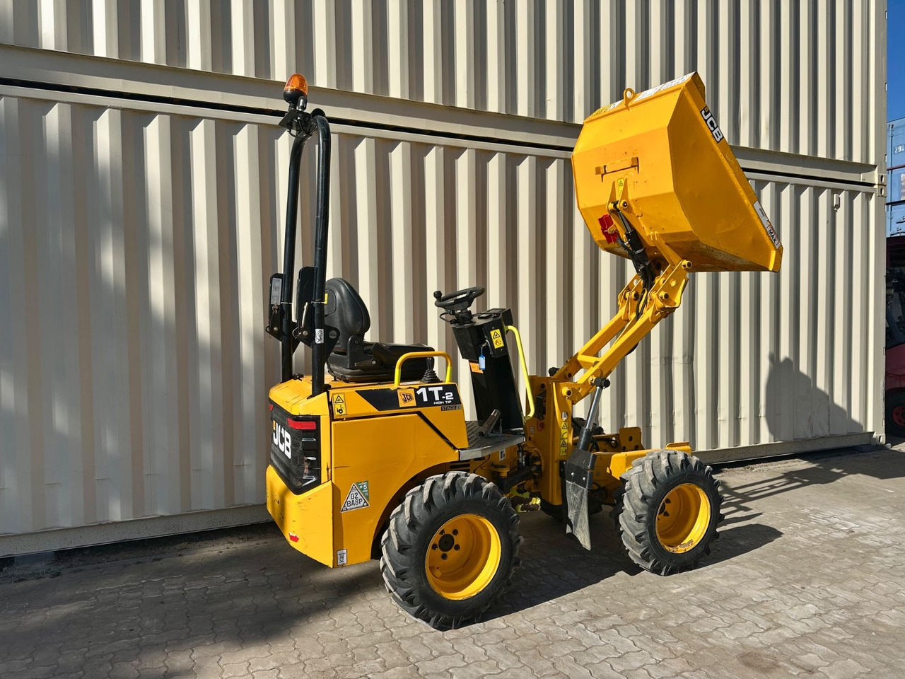 JCB 1T-2 High Tip Dumper, 674 Bh, 1.000 KG - Minidumper: foto 4 JCB 1T-2 High Tip Dumper, 674 Bh, 1.000 KG - Minidumper: foto 4