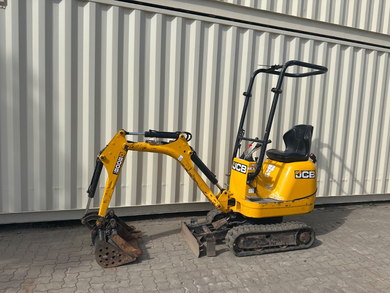 JCB 8008 CTS, 2019 BJ, 1.082 BH, 3 x Löffel - Miniexcavadora: foto 1 JCB 8008 CTS, 2019 BJ, 1.082 BH, 3 x Löffel - Miniexcavadora: foto 1