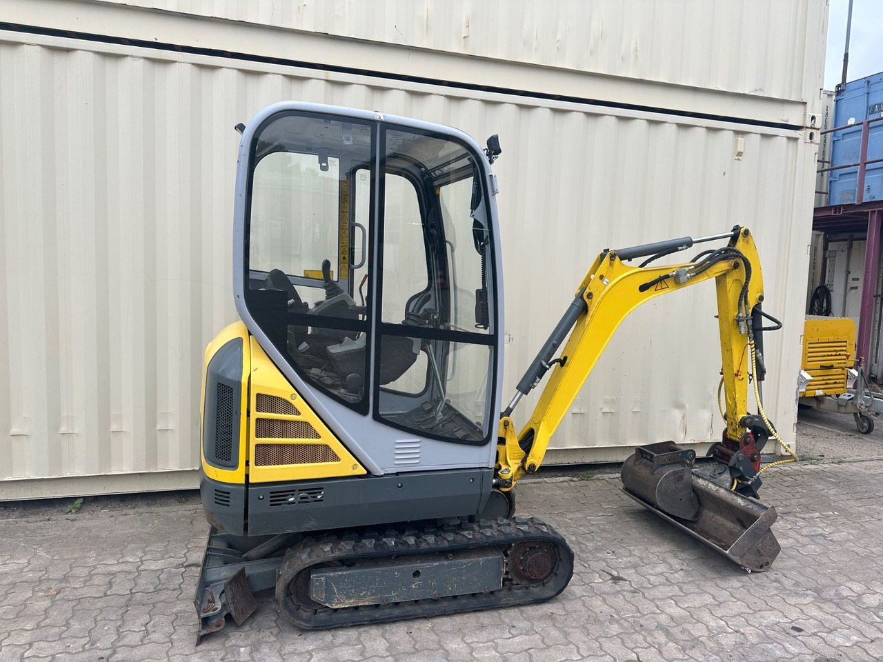 Wacker ET16 / 1.150 H / 2 x Löffel / MS01 / 1. Hand - Miniexcavadora: foto 4 Wacker ET16 / 1.150 H / 2 x Löffel / MS01 / 1. Hand - Miniexcavadora: foto 4