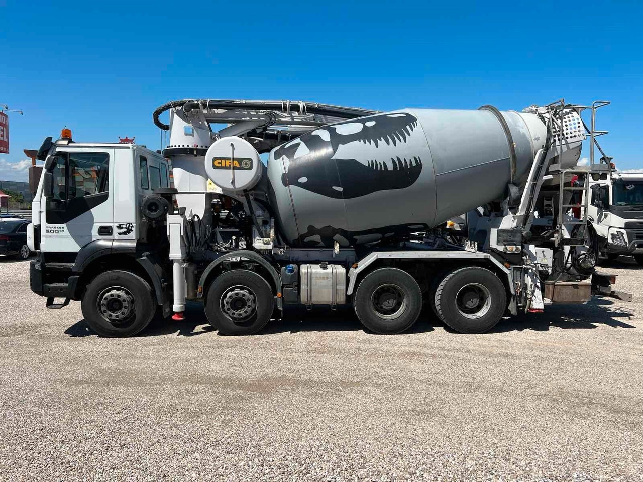 Iveco TRAKKER 500 CIFA MAGNUM MK32L - Camión bomba de hormigón: foto 4 Iveco TRAKKER 500 CIFA MAGNUM MK32L - Camión bomba de hormigón: foto 4