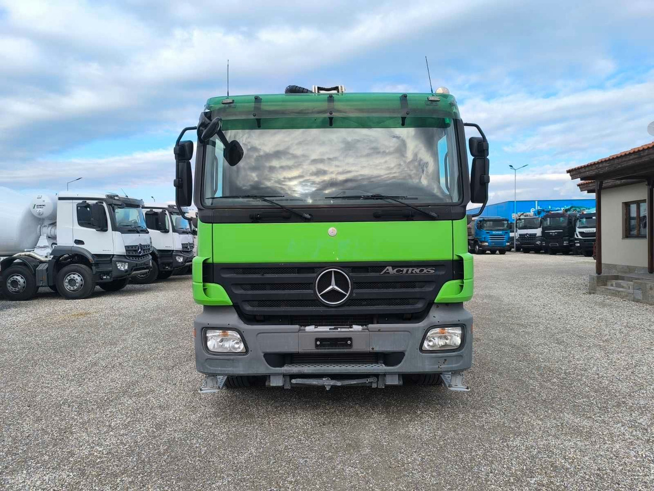 Mercedes-Benz ACTROS 2641 Schwing S34 X-P - Camión bomba de hormigón: foto 2 Mercedes-Benz ACTROS 2641 Schwing S34 X-P - Camión bomba de hormigón: foto 2