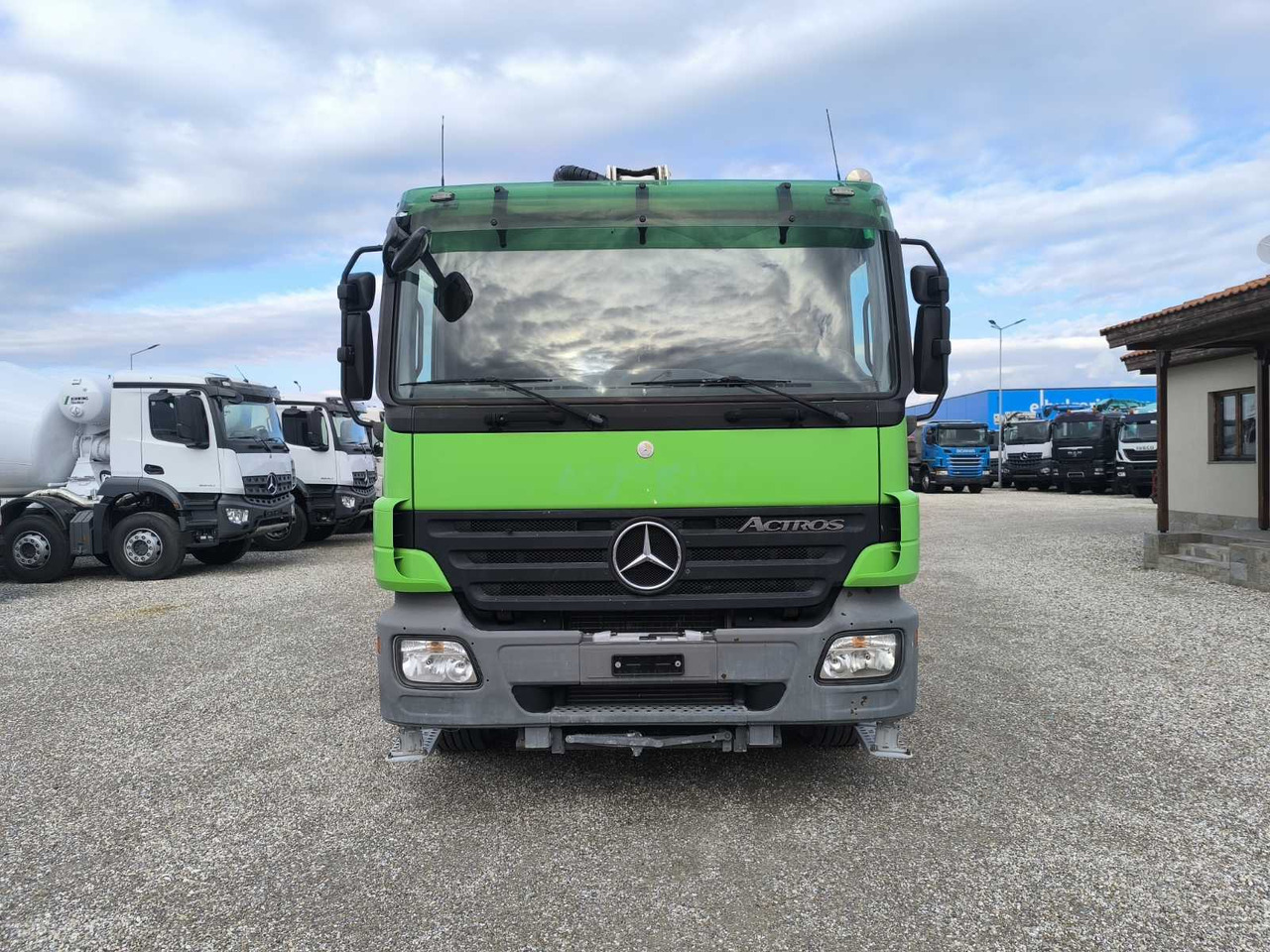 Mercedes-Benz ACTROS 2641 Schwing S34 X-P - Camión bomba de hormigón: foto 2 Mercedes-Benz ACTROS 2641 Schwing S34 X-P - Camión bomba de hormigón: foto 2