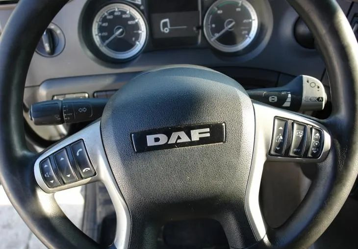 Camión caja abierta DAF CF 410 EURO 6 Laweta - Platforma super stan: foto 19