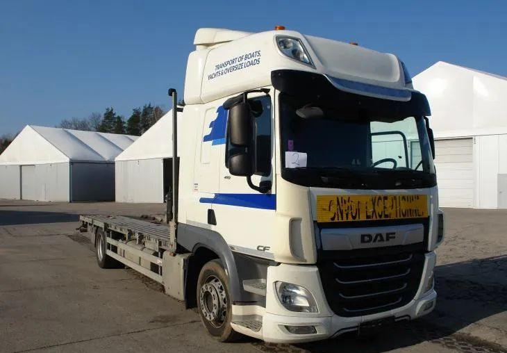 DAF CF 410 EURO 6 Laweta - Platforma super stan - Camión caja abierta: foto 3 DAF CF 410 EURO 6 Laweta - Platforma super stan - Camión caja abierta: foto 3