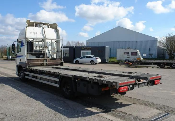 DAF CF 410 EURO 6 Laweta - Platforma super stan - Camión caja abierta: foto 5 DAF CF 410 EURO 6 Laweta - Platforma super stan - Camión caja abierta: foto 5