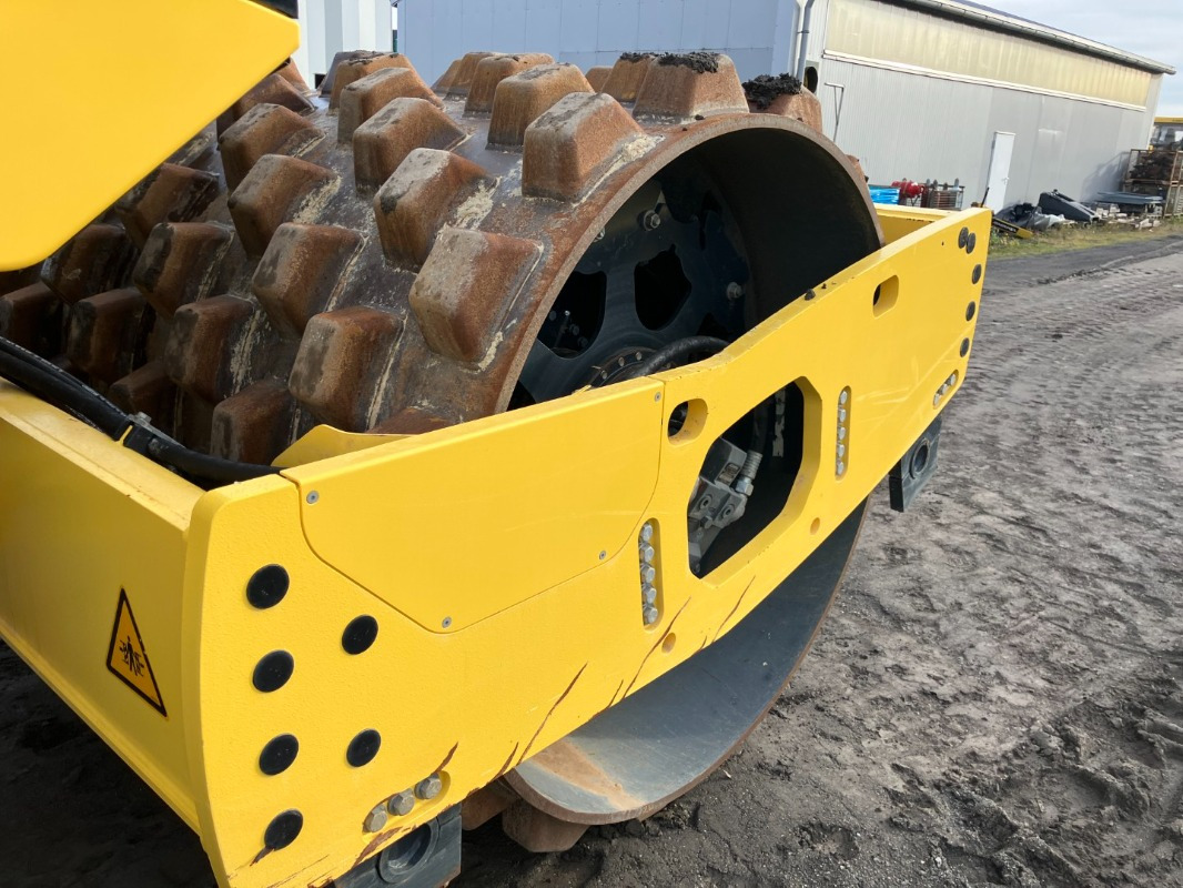 Rodillo BOMAG DE BW 213 PDH-5 Stage V/Tier 4f: foto 17 Rodillo BOMAG DE BW 213 PDH-5 Stage V/Tier 4f: foto 17