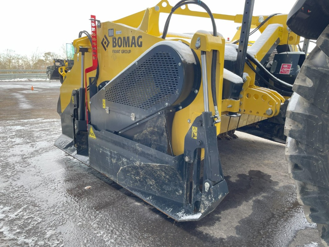 BOMAG DE RS 300 - Estabilizador de suelos: foto 4 BOMAG DE RS 300 - Estabilizador de suelos: foto 4