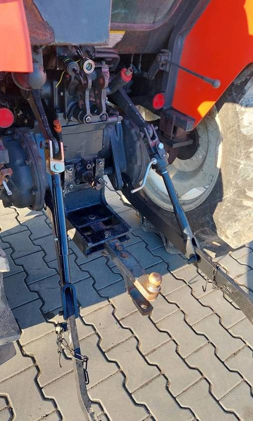 Tractor Kioti EX50 HST 50KM klimatyzacja przedni TUZ: foto 9 Tractor Kioti EX50 HST 50KM klimatyzacja przedni TUZ: foto 9