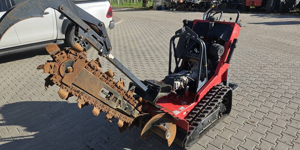 Koparka łańcuchowa Barreto 20RTK E2024TK baretto - Zanjadora: foto 2 Koparka łańcuchowa Barreto 20RTK E2024TK baretto - Zanjadora: foto 2