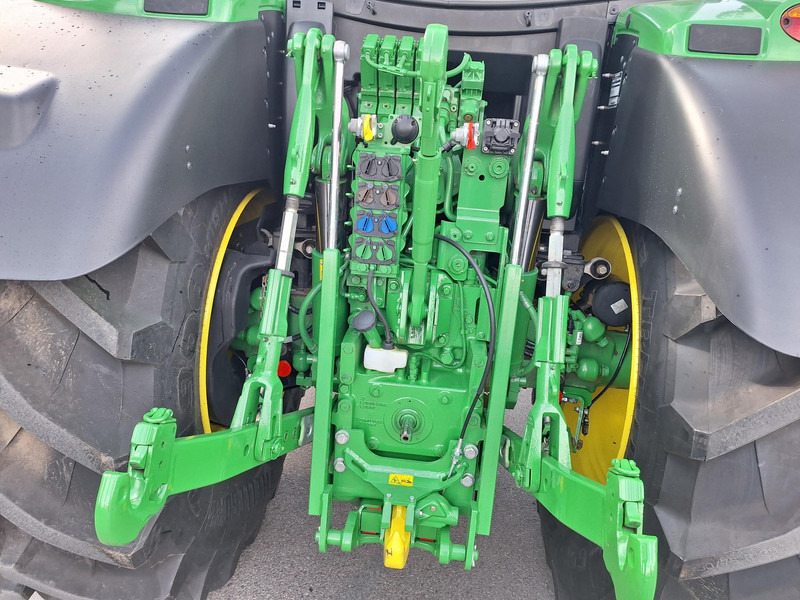 Tractor John Deere 6R 155: foto 11