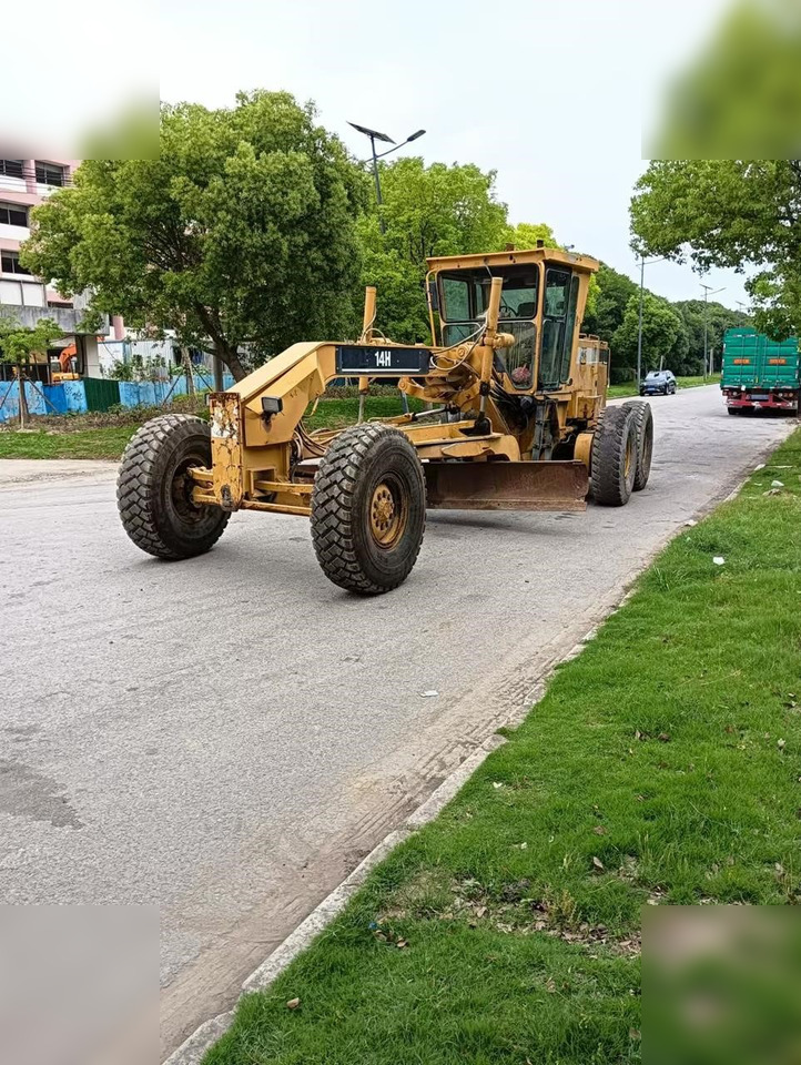 CATERPILLAR 14H - Grader: foto 4 CATERPILLAR 14H - Grader: foto 4