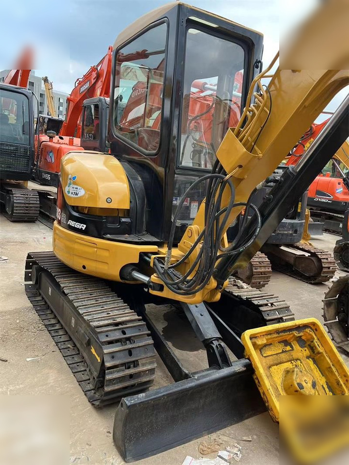 CATERPILLAR 303C CR - Miniexcavadora: foto 4 CATERPILLAR 303C CR - Miniexcavadora: foto 4