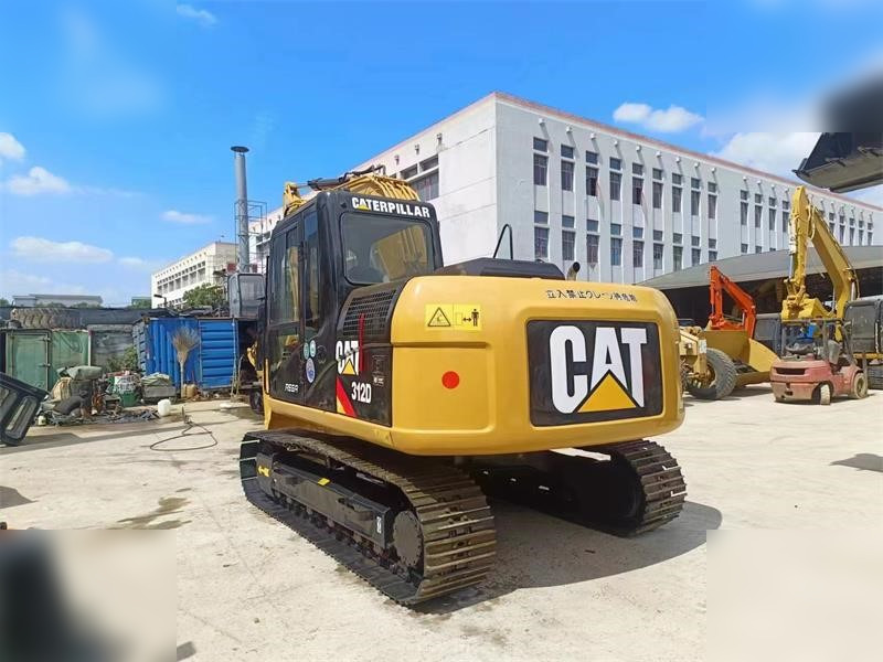CATERPILLAR 312D - Excavadora de cadenas: foto 4 CATERPILLAR 312D - Excavadora de cadenas: foto 4