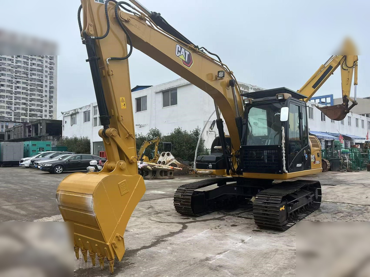 CATERPILLAR 313D2 GC - Excavadora de cadenas: foto 5 CATERPILLAR 313D2 GC - Excavadora de cadenas: foto 5