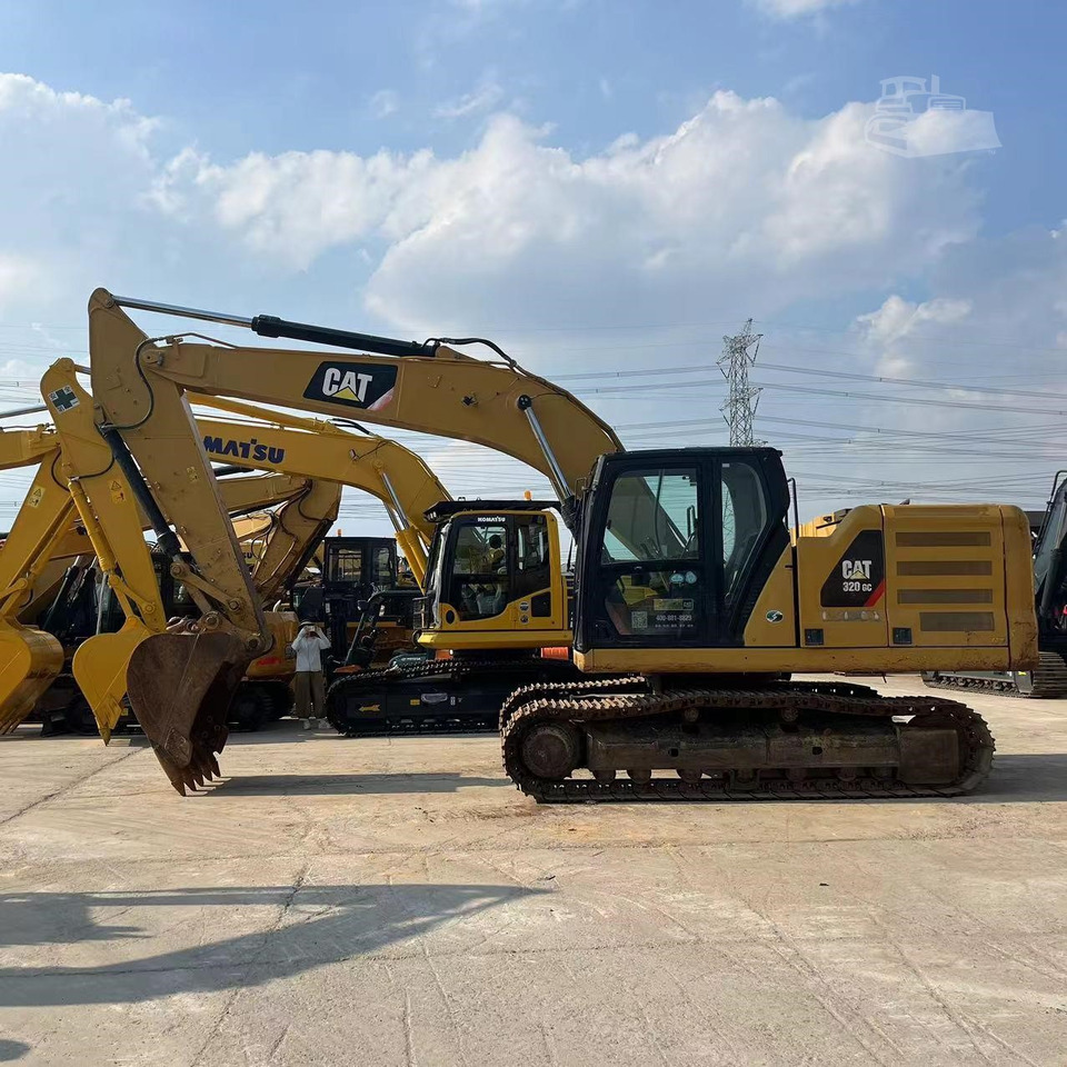 CATERPILLAR 320GC - Excavadora de cadenas: foto 1 CATERPILLAR 320GC - Excavadora de cadenas: foto 1