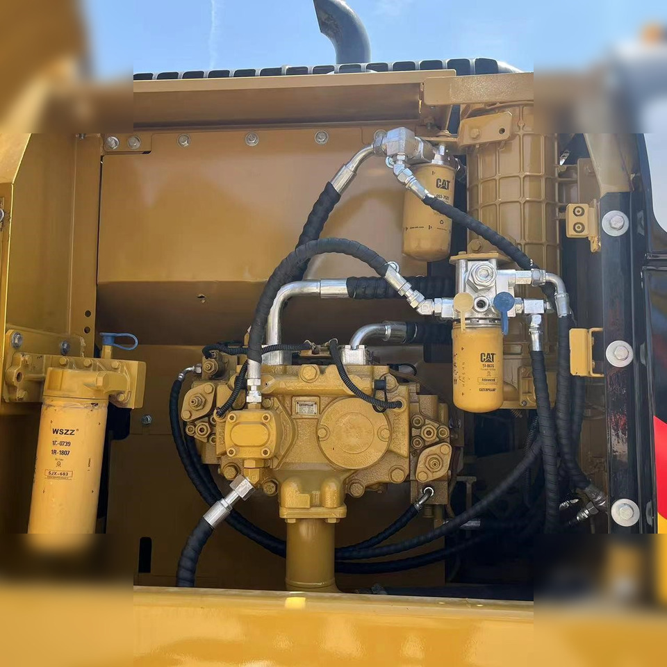 CATERPILLAR 323DL - Excavadora de cadenas: foto 5 CATERPILLAR 323DL - Excavadora de cadenas: foto 5