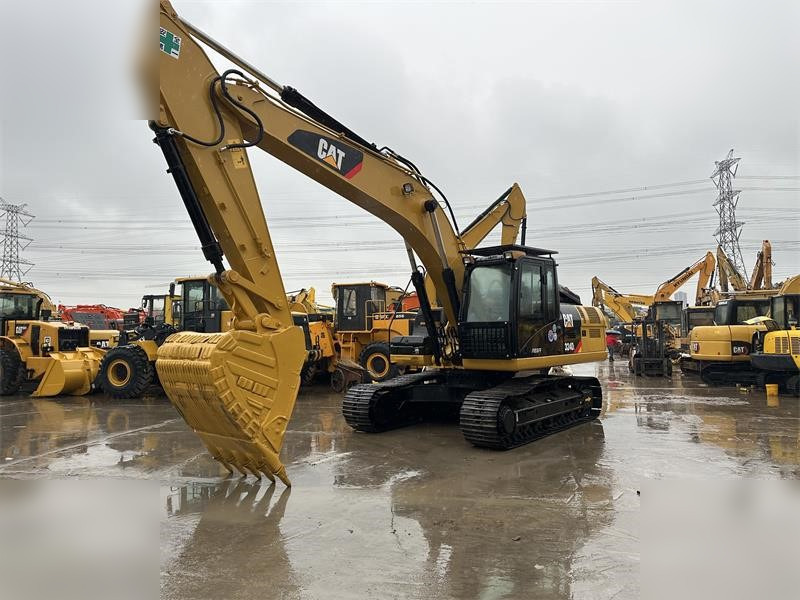 CATERPILLAR 324DL - Excavadora de cadenas: foto 3 CATERPILLAR 324DL - Excavadora de cadenas: foto 3