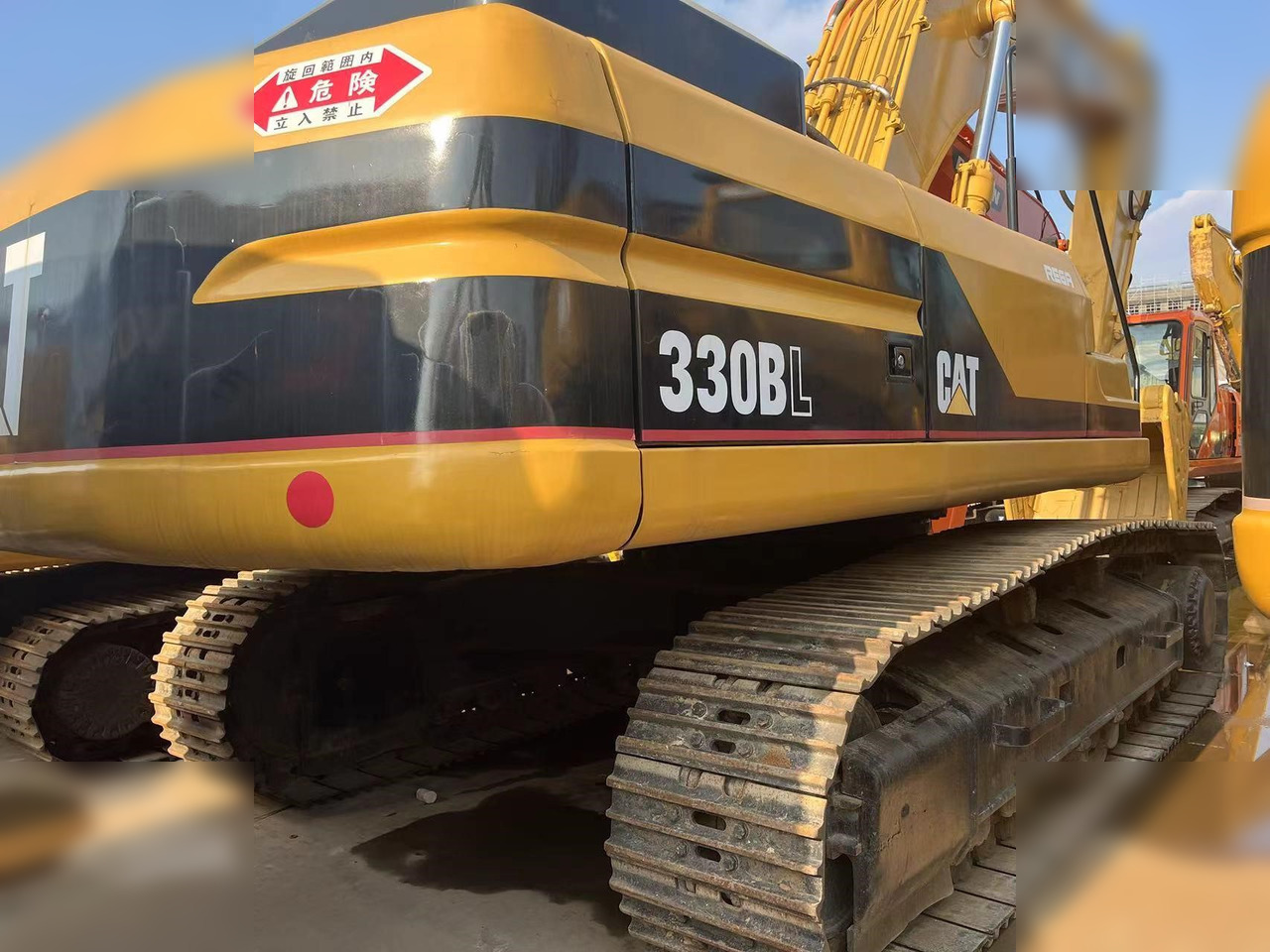 CATERPILLAR 330BL - Excavadora de cadenas: foto 1 CATERPILLAR 330BL - Excavadora de cadenas: foto 1