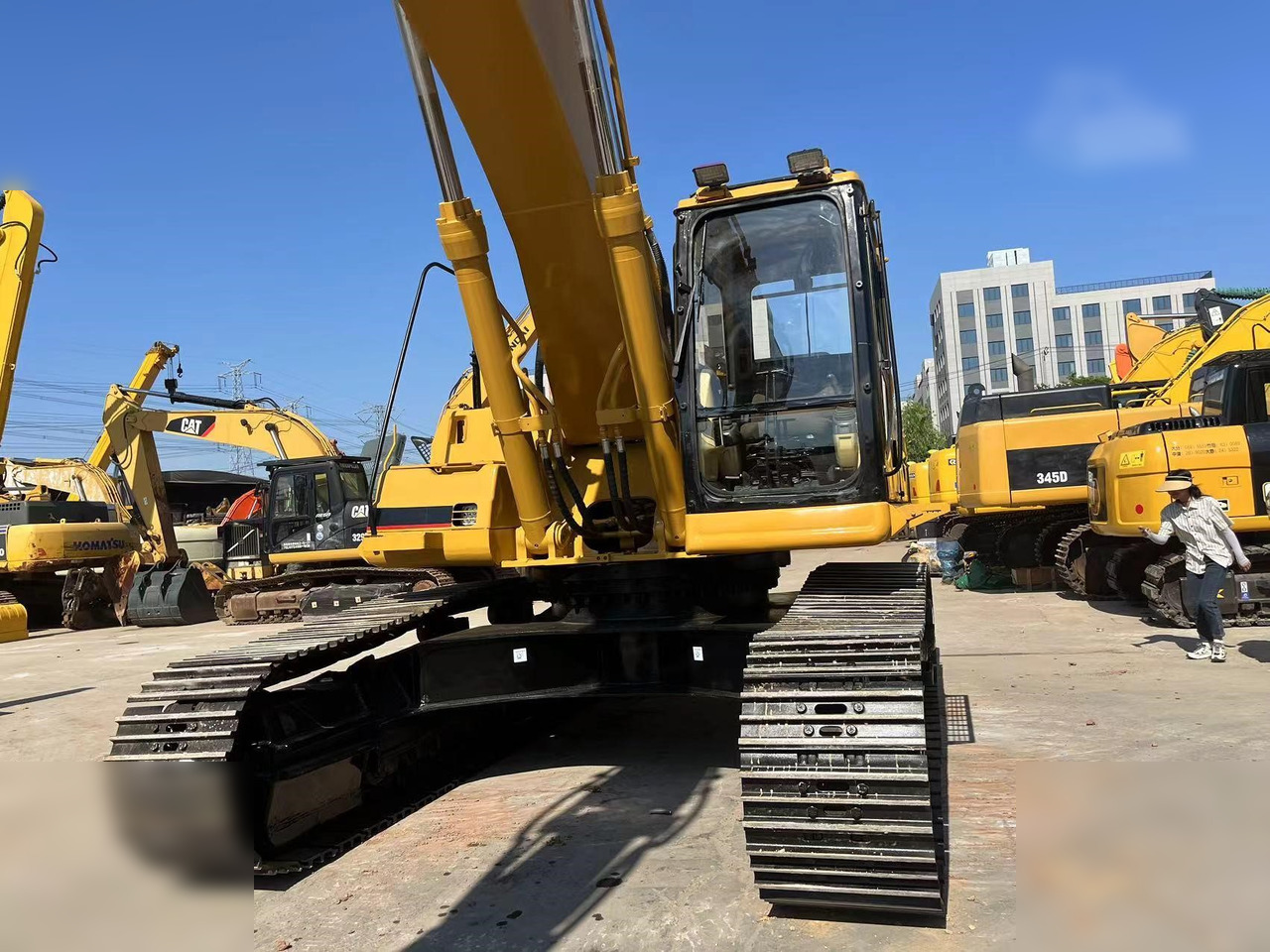 CATERPILLAR 330BL - Excavadora de cadenas: foto 4 CATERPILLAR 330BL - Excavadora de cadenas: foto 4