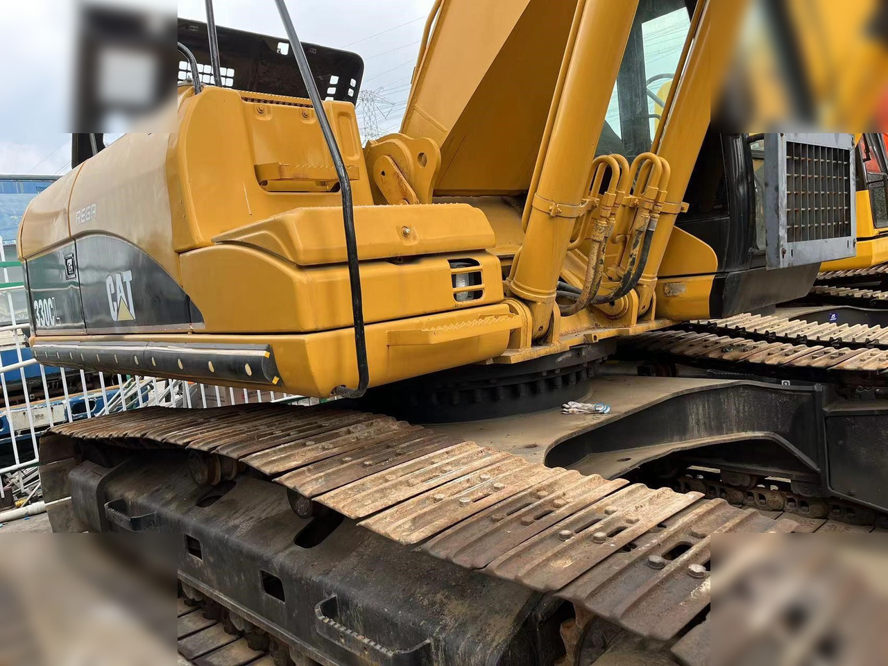 CATERPILLAR 330CL - Excavadora de cadenas: foto 4 CATERPILLAR 330CL - Excavadora de cadenas: foto 4