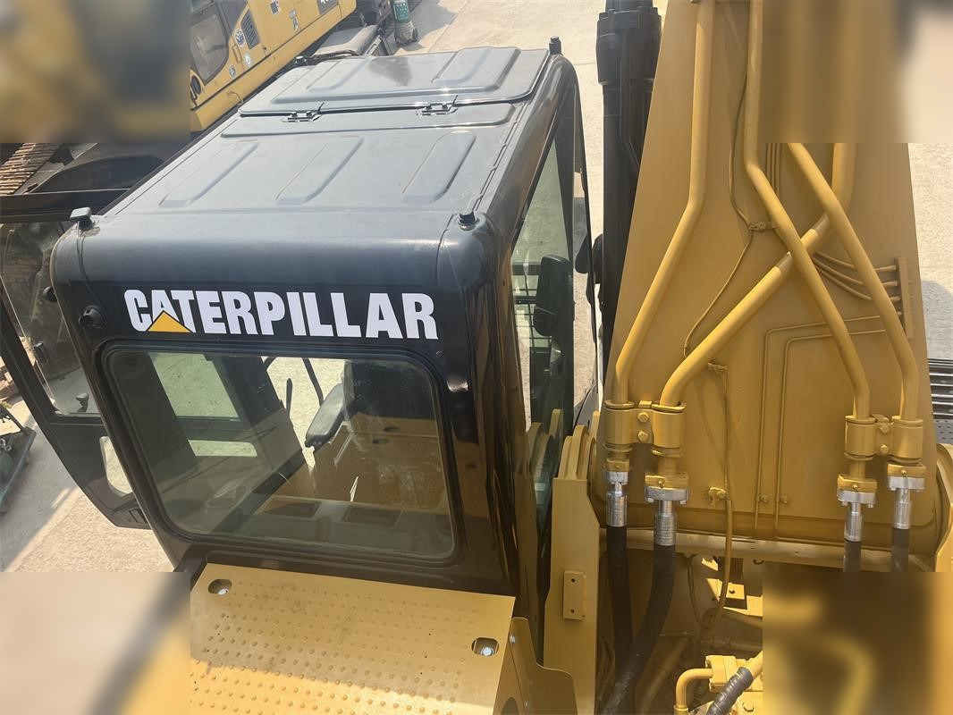 CATERPILLAR 330D - Excavadora de cadenas: foto 5 CATERPILLAR 330D - Excavadora de cadenas: foto 5