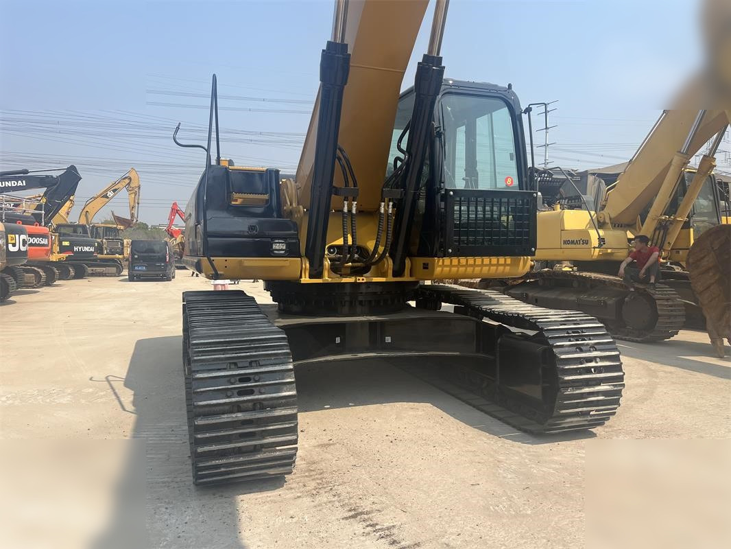 CATERPILLAR 330D - Excavadora de cadenas: foto 4 CATERPILLAR 330D - Excavadora de cadenas: foto 4