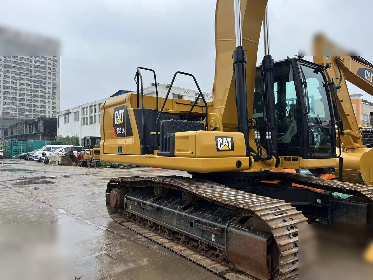 CATERPILLAR 330GC - Excavadora de cadenas: foto 3 CATERPILLAR 330GC - Excavadora de cadenas: foto 3