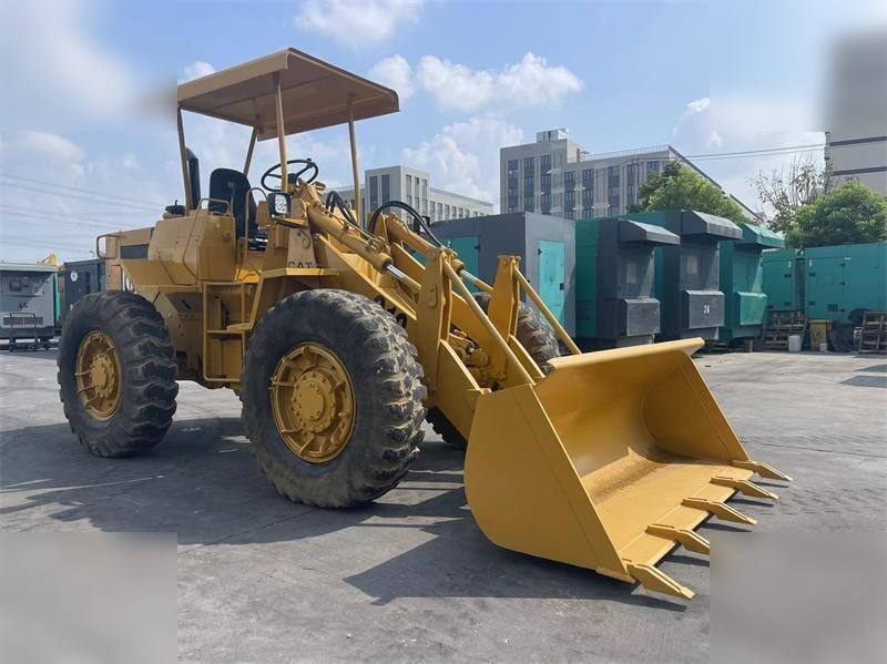 CATERPILLAR 910 - Cargadora de ruedas: foto 2 CATERPILLAR 910 - Cargadora de ruedas: foto 2