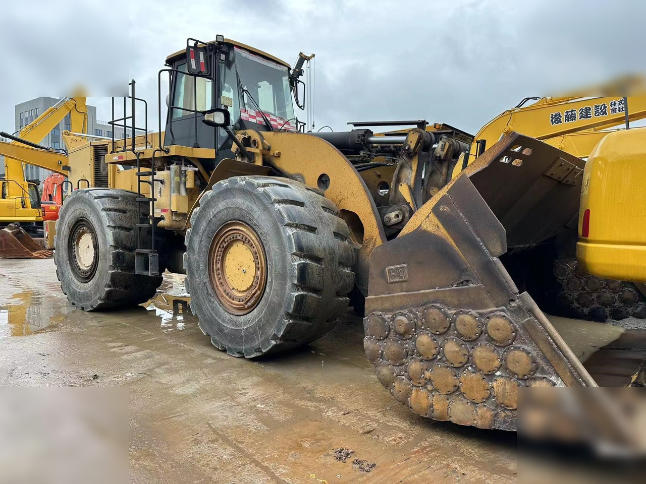 CATERPILLAR 986H - Cargadora de ruedas: foto 4 CATERPILLAR 986H - Cargadora de ruedas: foto 4