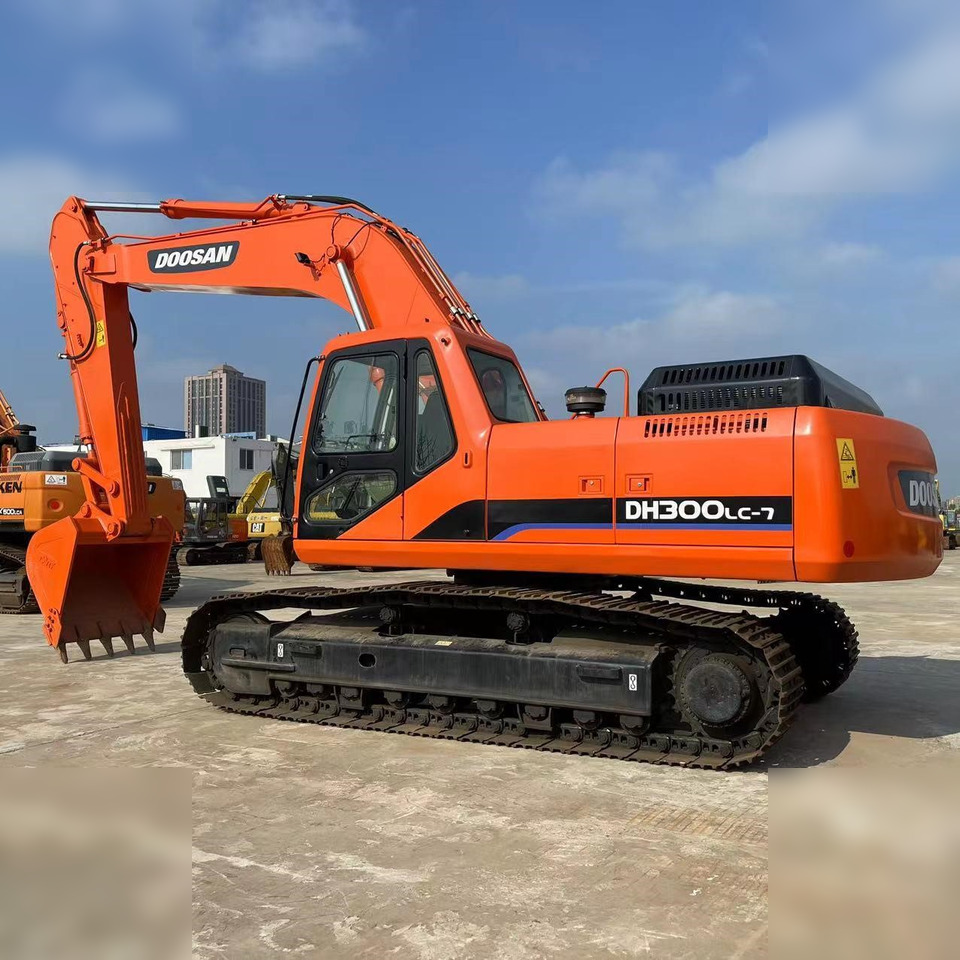 DOOSAN DH300 LC-7 - Excavadora de cadenas: foto 1 DOOSAN DH300 LC-7 - Excavadora de cadenas: foto 1