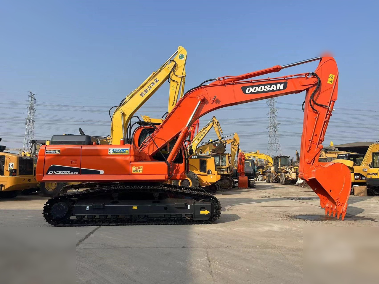 DOOSAN DX300 LC-9C - Excavadora de cadenas: foto 2 DOOSAN DX300 LC-9C - Excavadora de cadenas: foto 2