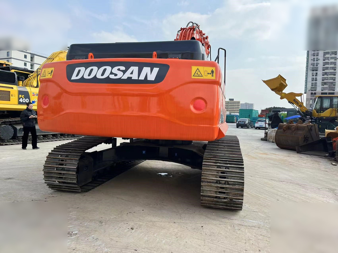 DOOSAN DX300 LC-9C - Excavadora de cadenas: foto 5 DOOSAN DX300 LC-9C - Excavadora de cadenas: foto 5