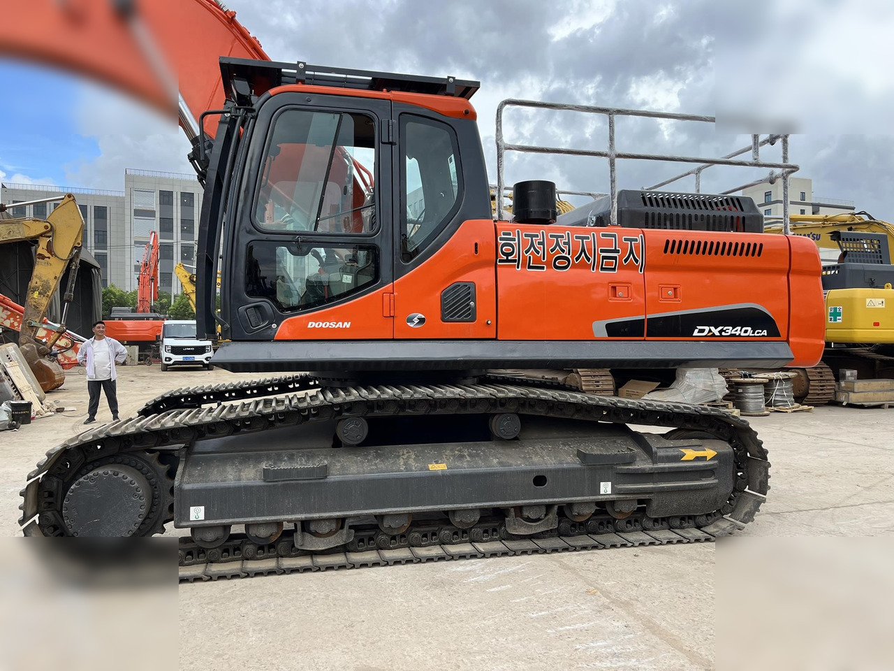 DOOSAN DX340 LCA - Excavadora de cadenas: foto 5 DOOSAN DX340 LCA - Excavadora de cadenas: foto 5