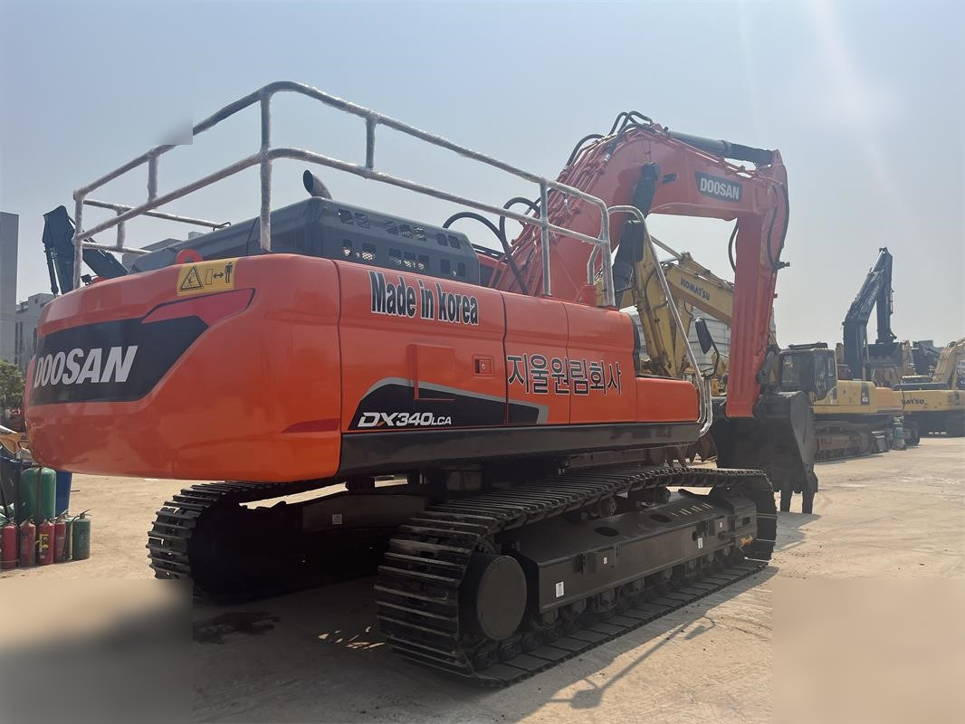 DOOSAN DX340 LCA - Excavadora de cadenas: foto 2 DOOSAN DX340 LCA - Excavadora de cadenas: foto 2