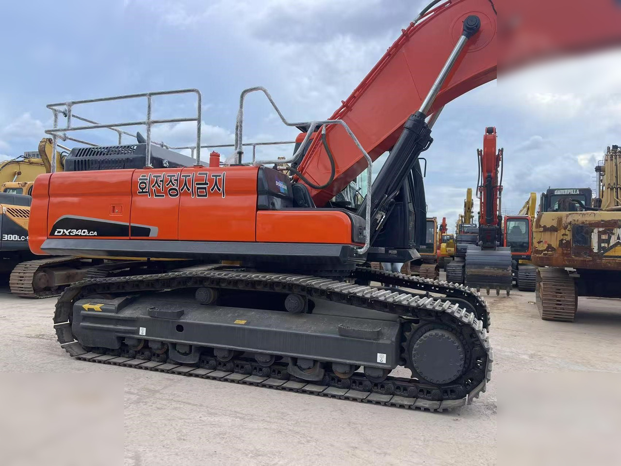 Excavadora de cadenas DOOSAN DX340 LCA: foto 6 Excavadora de cadenas DOOSAN DX340 LCA: foto 6