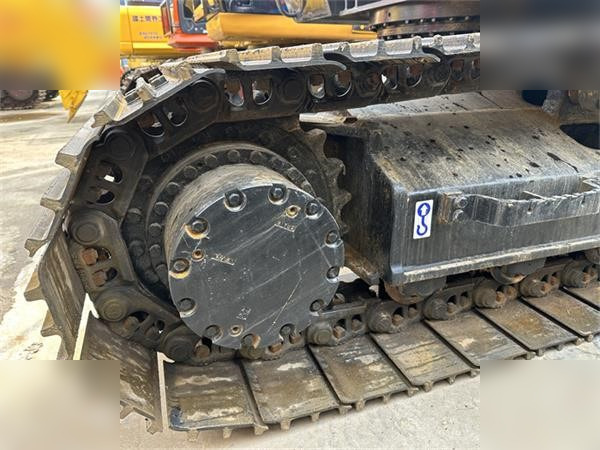HITACHI ZX200-3G - Excavadora de cadenas: foto 5 HITACHI ZX200-3G - Excavadora de cadenas: foto 5