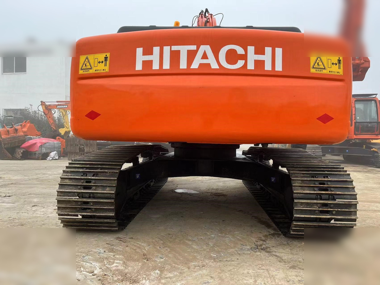 HITACHI ZX210 LC-3G - Excavadora de cadenas: foto 4 HITACHI ZX210 LC-3G - Excavadora de cadenas: foto 4