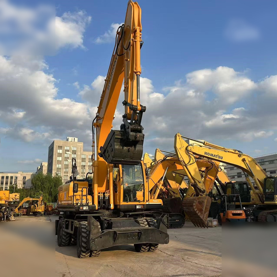 HYUNDAI ROBEX 210W-9 - Excavadora de ruedas: foto 4 HYUNDAI ROBEX 210W-9 - Excavadora de ruedas: foto 4