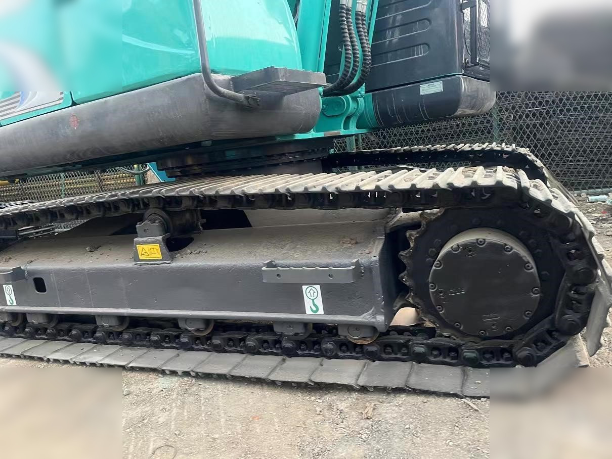 KOBELCO SK130-8 - Excavadora de cadenas: foto 5 KOBELCO SK130-8 - Excavadora de cadenas: foto 5
