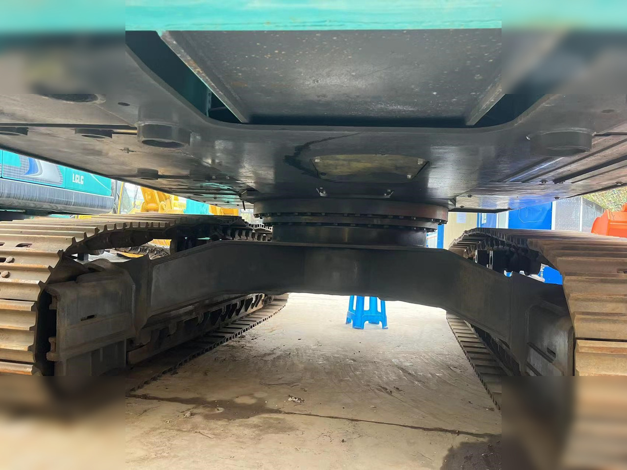 KOBELCO SK350D - Excavadora de cadenas: foto 5 KOBELCO SK350D - Excavadora de cadenas: foto 5